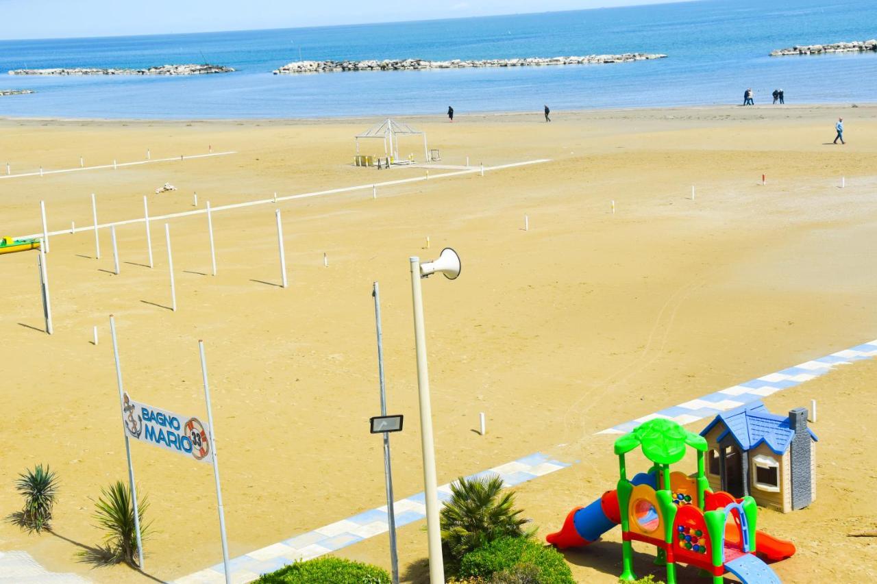 Hotel Suprem Sul Mare Римини Экстерьер фото